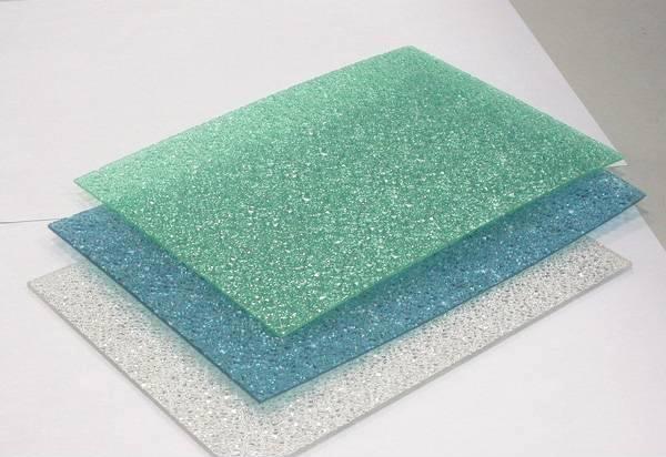 「耐力板厂家」教你解决气泡/发白问题